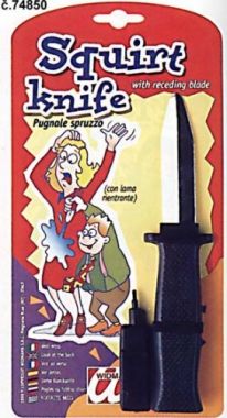Zasouvací nůž - stříkající